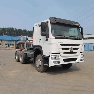 Used Sinotruk HOWO 6*4 10 Wheeler Tractor Head Truck with 40-60 Tons Loading Capacity