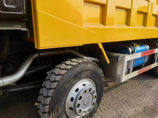 Sinotruk Heavy Duty 12 Wheels 8X4 HOWO Dump Truck Tipper Truck for LHD/Rhd Driving Wheel