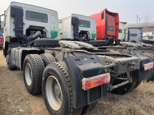 Sinotruk HOWO 10 Wheelers Used 6X4 Tractor Tipper Truck Engine Capacity ＞8L A/C Cabin