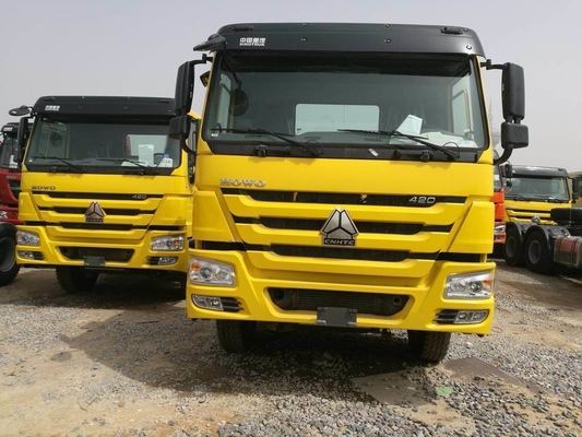 6*4 Drive Wheel Sinotruk HOWO Tractor Truck with 6800*2500*3200mm Trailer Head
