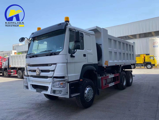 30 Ton 10 Tyres Dump Truck to Tanzania 8500*2500*3400mm Fuel Tanker 300L Sinotruk HOWO 6X4