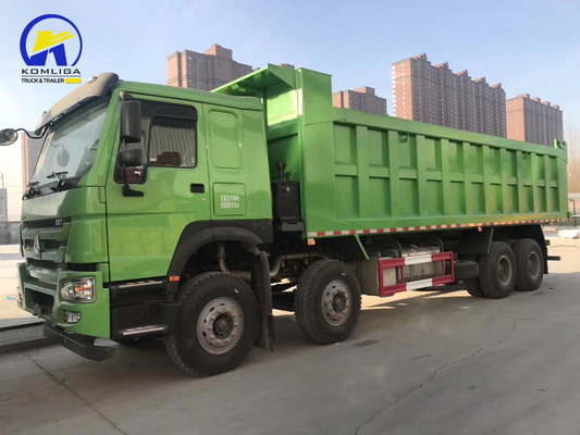 Second Hand Sinotruck HOWO 8X4 40-50 Tons Dump Tipper Truck with 300L Fuel Tanker
