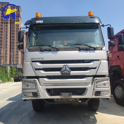 Top-Selling 371HP Sinotruk HOWO 8X4 12 Wheels Dump Truck with Engine Capacity ＞8L