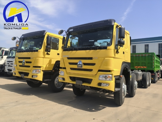 Sinotruk HOWO T7 8X4 400HP Heavy Duty Trailer Tractor Truck with 5600X2300X1500 Bucket