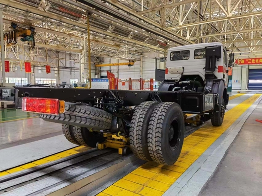 Beiben Benz 4X2 6X4 Prime Mover Tractor Head Truck with Radial Tire Design