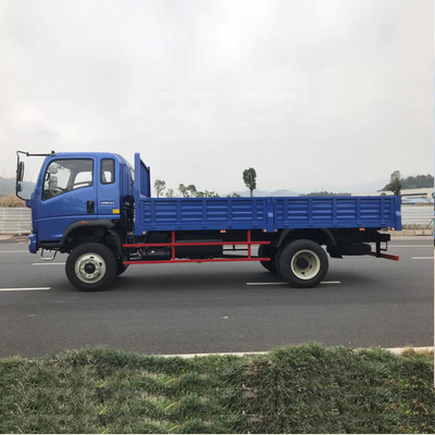 Customized Sinotruck HOWO 4X2 5 Tons Mini Cargo Light Truck with Manual Transmission