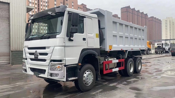 6X4 HOWO Tipper Truck Dump Trucks with Radial Tire Design and Load Capacity 21-30t