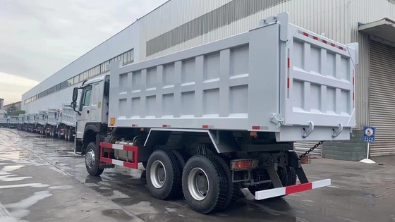 6X4 HOWO Tipper Truck Dump Trucks with Radial Tire Design and Load Capacity 21-30t
