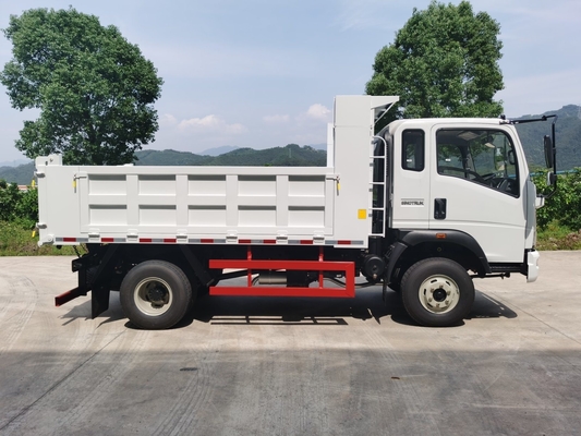 Sinotruck 4X2 Light Truck HOWO 6 Wheel Cargo Lorry Tipper Mini Dump Truck with 1