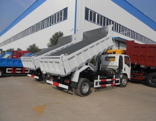 1-10 Tons Loading Weight Sinotruk HOWO 5t 4X2 Dump Truck Light for Customer Requirements
