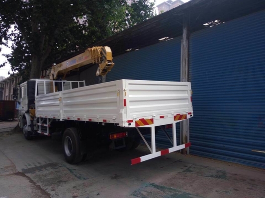 Used Shacman 4X2 Crane Truck with Hf9 Front Axle and Ventral Tipper Hydraulic Lifting