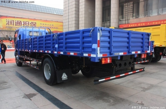Mini Pickup Truck Cargo/Tipper Truck Sinotrkuk HOWO 4X2 with Cargo Body 4200X2050X2000