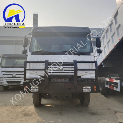 Sino Truck 8X4 Tipper Truck 12 Wheels Dump Truck with Powerful Engine Wd615.47.D12.42