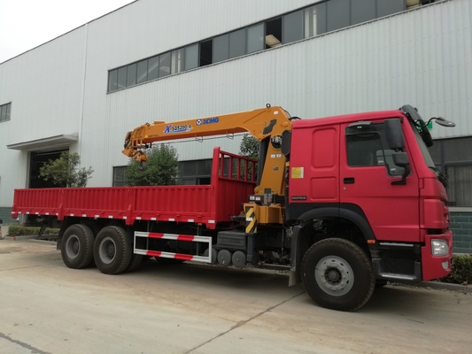 Techinical Spare Parts Support HOWO 6X4 4X2 Cargo Truck with Crane in and 4-6L Engine Capacity
