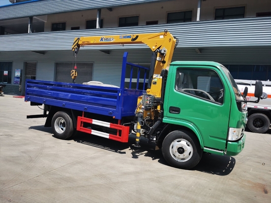 Techinical Spare Parts Support HOWO 6X4 4X2 Cargo Truck with Crane in and 4-6L Engine Capacity