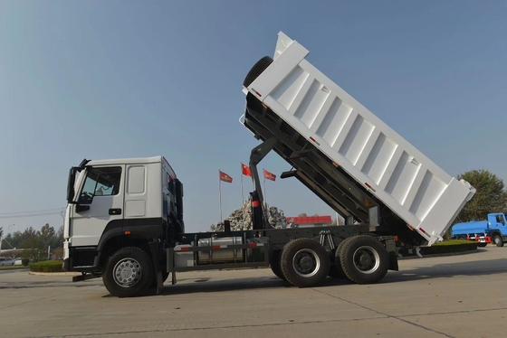Used HOWO 6X4 Dump Truck with 20cbm Bucket Dimension and Excellent Condition