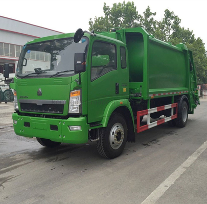 Sinotruk HOWO 4X2 Small 5 Ton 3 Ton Compactor Garbage Truck with 9726ml Displacement