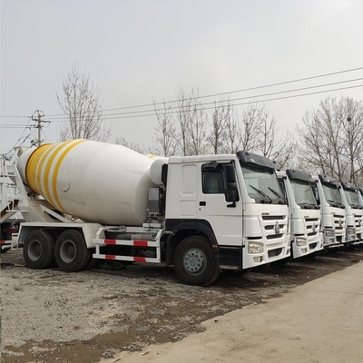 Mini Small Concrete Cement Mixer Truck with After-sales Service and Customization