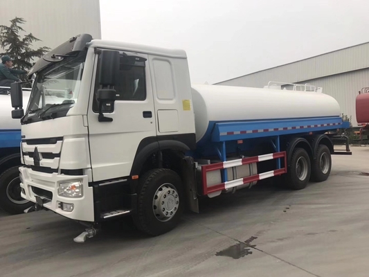 SINOTRUK HOWO 6X4 Used Fuel Tank Truck 20m3 25m3 375HP 371HP Wd615.69 Engine Capacity＞8L