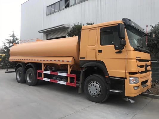 SINOTRUK HOWO 6X4 Used Fuel Tank Truck 20m3 25m3 375HP 371HP Wd615.69 Engine Capacity＞8L