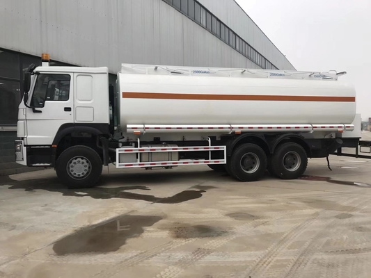 6 Wheel 4X2 Mini Oil Tank Truck with HW76 Cab One Sleeper ECE Certification Dimension