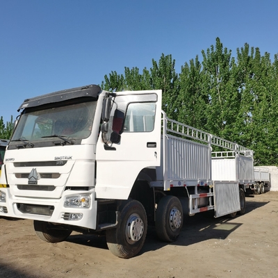 Sinotruck HOWO 30tons 40 Tons 8X4 6X4 Used Cargo Box Truck for and Safe Transportation