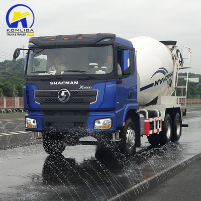 Shacman 6X4 Concrete Mixer Truck with Performance and Ventral Tipper Hydraulic Lifting