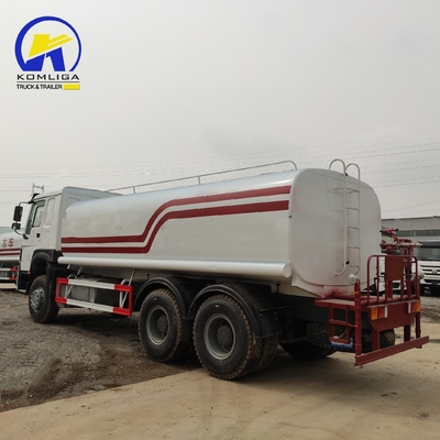 20 Cubic Meters Sinotruck HOWO 6X4 Sprinkling Water Tank Truck with Wd615.47 Engine