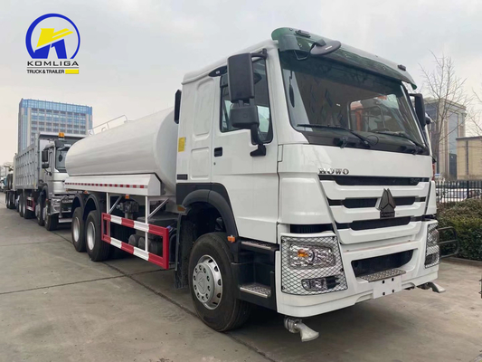Sinotruck HOWO 20cbm 6X4 10 Tyres Water Tank Truck with Techinical Spare Parts Support