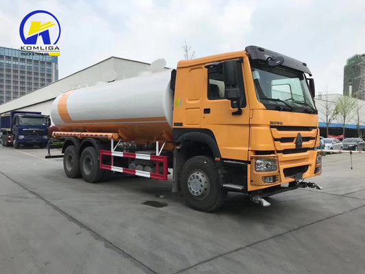 Sinotruck HOWO 20cbm 6X4 10 Tyres Water Tank Truck with Techinical Spare Parts Support