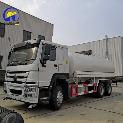 Sinotruk HOWO Water Tanker Truck with 15001 30000L Volume and ISO9000 Certification