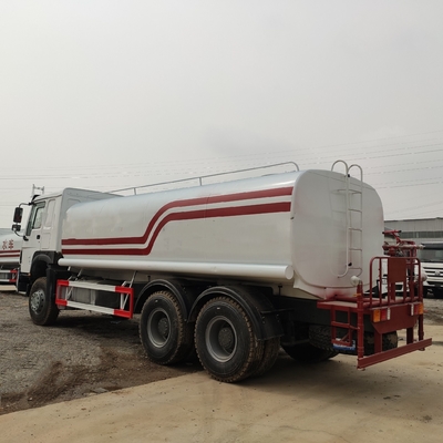 Sinotruk HOWO Water Tanker Truck with 15001 30000L Volume and ISO9000 Certification