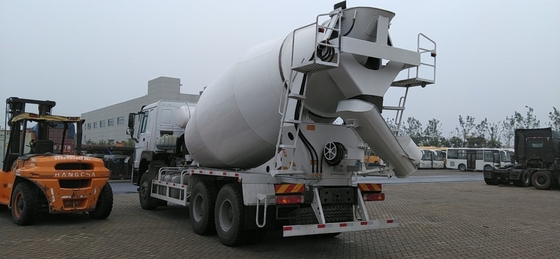 8-10cbm HOWO Shacman Cement Mixer Truck Manual Transmission for Africa Requirement