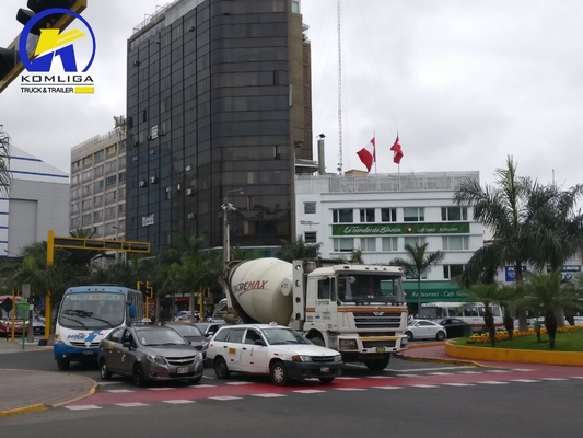 Radial Tire Design Shacman F3000 Concrete Mixer Truck for Big Construction Projects