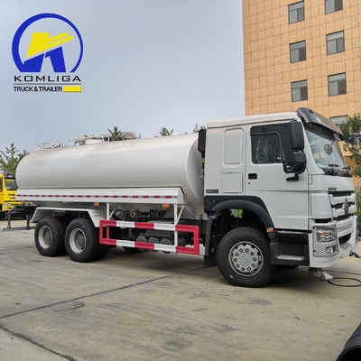 Sinotruk HOWO 4X2/6X4/8X4 Water Tanker Truck 20cbm with Cabin and Engine Capacity ＞8L