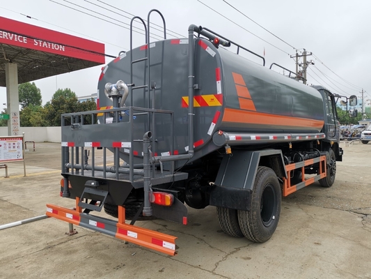 Sinotruk HOWO 4X2/6X4/8X4 Used Water Truck with 371HP Housepower and ＞8L Engine Capacity