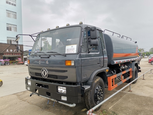 Sinotruk HOWO 4X2/6X4/8X4 Used Water Truck with 371HP Housepower and ＞8L Engine Capacity