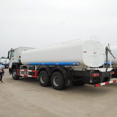 8118 Steering Sinotruk HOWO 4X2/6X4/8X4 Spray Water Truck with API Valve Competitive