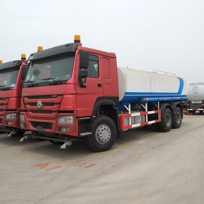 Customization Sinotruk HOWO 4X2/6X4/8X4 Used Water Truck with 20000 Liters Tank Volume