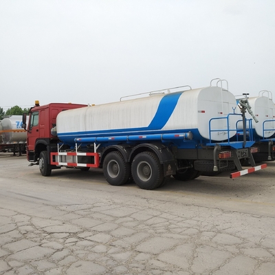 Customization Sinotruk HOWO 4X2/6X4/8X4 Used Water Truck with 20000 Liters Tank Volume