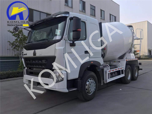 HOWO 6×4 Concrete Pump Mobile Mixing Transport Cement Mixer Truck with Techinical Support