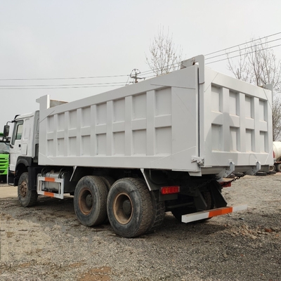 Used Dump Truck Manual Transmission One Sleeper with A/C Cab Affordable Secondhand