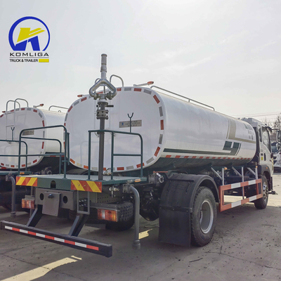 16tons Loading Capacity Rear Axle Sinotruk HOWO 6X4 Water Tank Truck Potable Water Truck