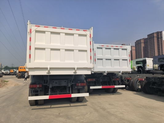 Front Lifting Style HOWO 10 Tyres 20cbm 6X4 Dumptruck with Manual Transmission