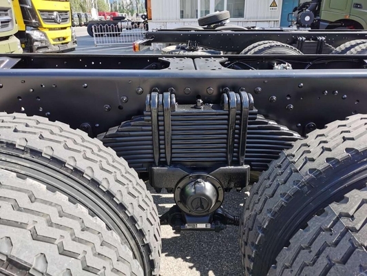 Powerful 351-450hp Beiben 6X4 6X6 North Benz Tractor Truck with Large Engine Capacity