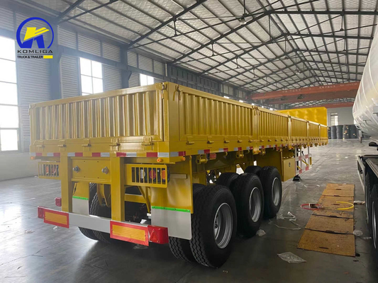 40-60 Tons Cargo Capacity Flatbed Semi Trailer with 3 Fuwa/BPW Axles and Side Wall