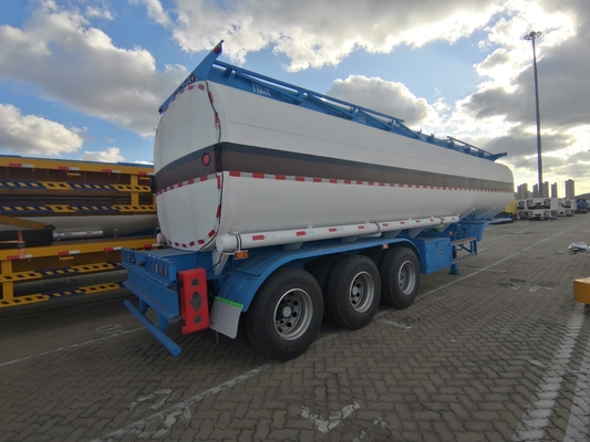 Sinotruk HOWO Fuel Tank Trailer for Africa Wabco Relay Valve Customized Configuration