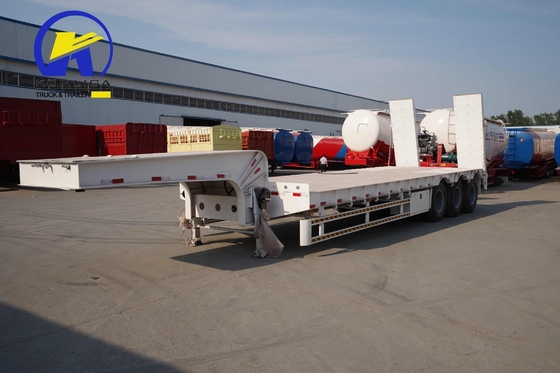 50t 60t 13m Gooseneck 50tons 60tons Lowbed Semi Trailer for Techinical Spare Parts Support