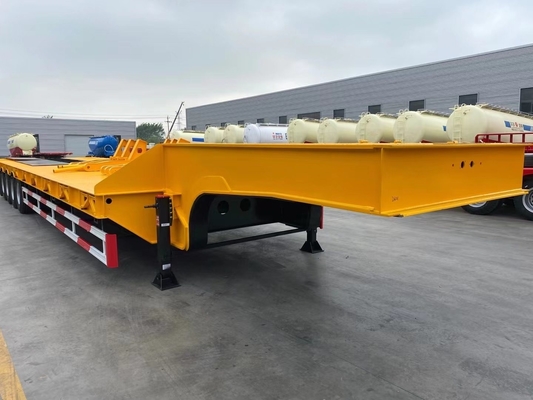 LED Light Heavy Duty Tri-Axles Lowbed Semi Trailer with Ramp Grade Efficiency