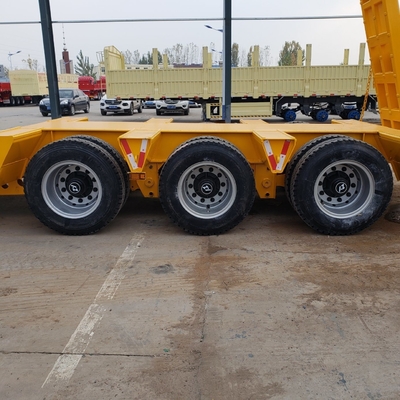 Fire Extinguiser Two Pieces 4 Kgs Lowbed Semi Trailer for African Transportation